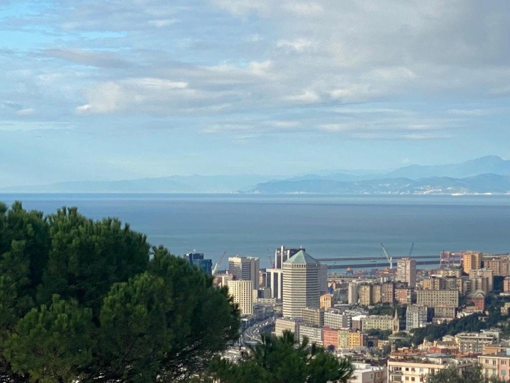דירות Genoa View & Hiking In Italian Riviera מראה חיצוני תמונה